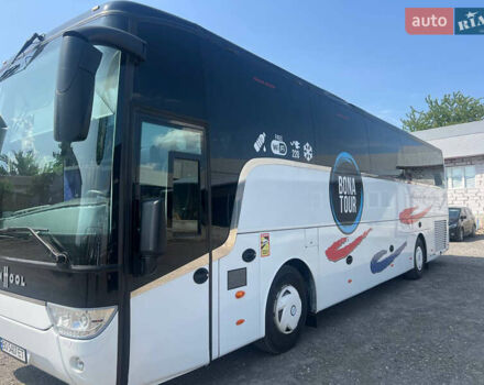 Білий Van Hool TX15, об'ємом двигуна 12.9 л та пробігом 650 тис. км за 150000 $, фото 1 на Automoto.ua