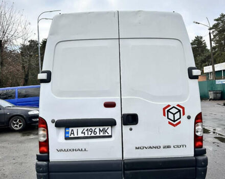 Белый Воксхолл Мовано, объемом двигателя 2.5 л и пробегом 250 тыс. км за 8500 $, фото 3 на Automoto.ua