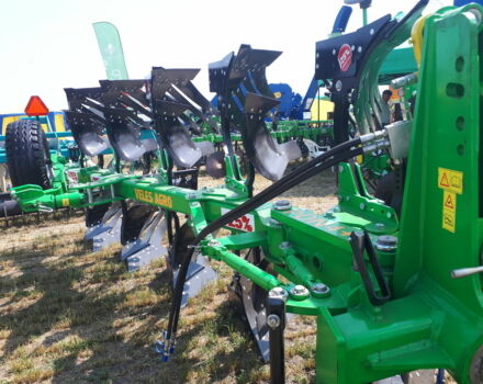 Зеленый Велес-Агро Другая, объемом двигателя 0 л и пробегом 0 тыс. км за 912364 $, фото 1 на Automoto.ua