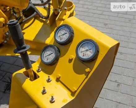 Жовтий Вермеер Д, об'ємом двигуна 0 л та пробігом 1 тис. км за 24615 $, фото 13 на Automoto.ua