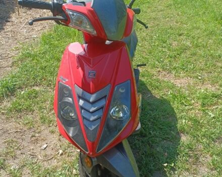 Веспа Другая 2014 в Нежине на Automoto.ua Веспа Другая, объемом двигателя 50 л и пробегом 0 тыс. км за 14000 $, фото 2 на Automoto.ua