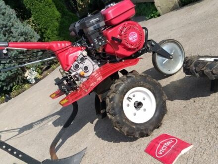 Вікторі 750G 2010 у Одесі на Automoto.ua Червоний Вікторі 750G, об'ємом двигуна 196 л та пробігом 7 тис. км за 20000 $, фото 1 на Automoto.ua