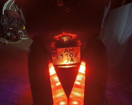 Красный Виктори Визион Тур, объемом двигателя 1.73 л и пробегом 27 тыс. км за 12700 $, фото 3 на Automoto.ua