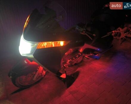 Красный Виктори Визион Тур, объемом двигателя 1.73 л и пробегом 27 тыс. км за 12700 $, фото 8 на Automoto.ua