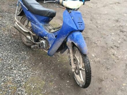 Вайпер 100 2002 у Локачі на Automoto.ua Синій Вайпер 100, об'ємом двигуна 0 л та пробігом 11 тис. км за 204 $, фото 1 на Automoto.ua