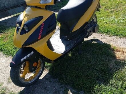 Вайпер Storm, об'ємом двигуна 0.15 л та пробігом 110 тис. км за 600 $, фото 1 на Automoto.ua