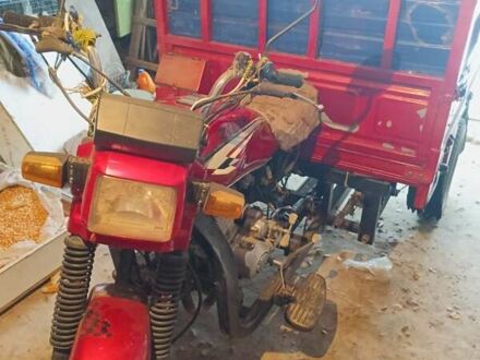 Вайпер Зубр 2008 в Харькове на Automoto.ua Красный Вайпер Зубр, объемом двигателя 0.2 л и пробегом 100 тыс. км за 1100 $, фото 1 на Automoto.ua