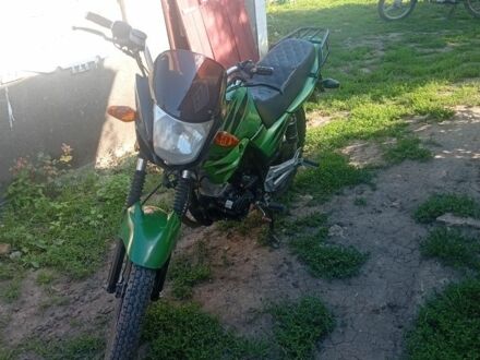 Вайпер Інша 2014 у Новоселиця на Automoto.ua Вайпер Інша, об'ємом двигуна 0.15 л та пробігом 0 тис. км за 750 $, фото 1 на Automoto.ua