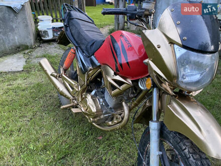 Вайпер V150A 2011 у Чернівцях на Automoto.ua Червоний Вайпер V150A, об'ємом двигуна 0.15 л та пробігом 18 тис. км за 550 $, фото 1 на Automoto.ua