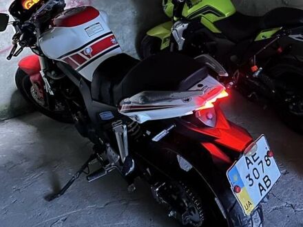 Вайпер V 250-NT 2014 в Черткове на Automoto.ua Красный Вайпер V 250-NT, объемом двигателя 0 л и пробегом 49 тыс. км за 700 $, фото 1 на Automoto.ua