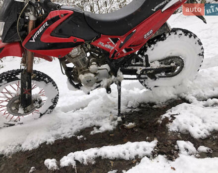 Красный Вайпер V 250l, объемом двигателя 0.25 л и пробегом 300 тыс. км за 800 $, фото 1 на Automoto.ua