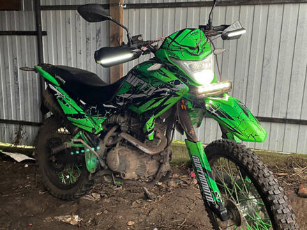 Зеленый Вайпер V 250l, объемом двигателя 0.15 л и пробегом 5 тыс. км за 1132 $, фото 1 на Automoto.ua