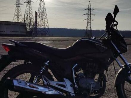 Черный Вайпер ZS 200N, объемом двигателя 0.2 л и пробегом 13 тыс. км за 1000 $, фото 1 на Automoto.ua