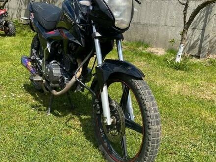 Вайпер ZS 200N 2013 у Яворове на Automoto.ua Чорний Вайпер ZS 200N, об'ємом двигуна 0 л та пробігом 20 тис. км за 700 $, фото 1 на Automoto.ua