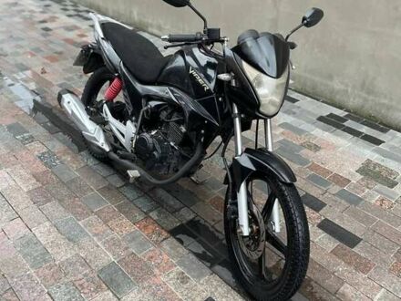 Вайпер ZS 200N 2014 у Костополе на Automoto.ua Чорний Вайпер ZS 200N, об'ємом двигуна 0 л та пробігом 15 тис. км за 600 $, фото 1 на Automoto.ua