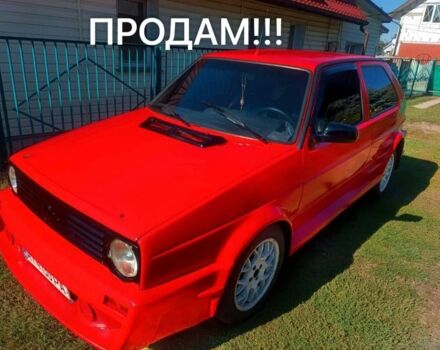 Красный Фольксваген 1500, объемом двигателя 1.6 л и пробегом 100 тыс. км за 1000 $, фото 1 на Automoto.ua