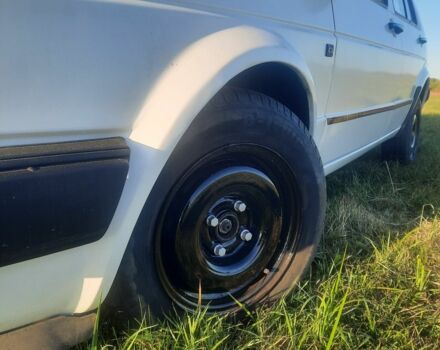 Белый Фольксваген 1600, объемом двигателя 2 л и пробегом 300 тыс. км за 1150 $, фото 8 на Automoto.ua