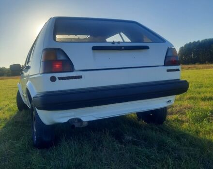 Белый Фольксваген 1600, объемом двигателя 2 л и пробегом 300 тыс. км за 1150 $, фото 5 на Automoto.ua