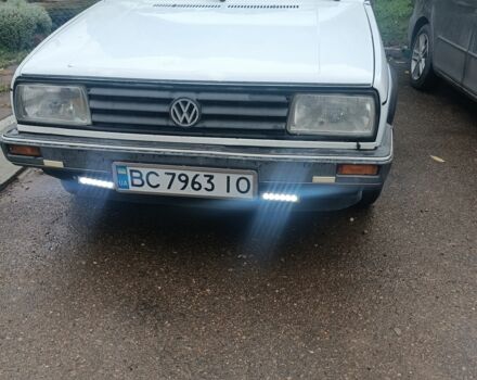 Білий Фольксваген 1600, об'ємом двигуна 1.6 л та пробігом 365 тис. км за 1400 $, фото 3 на Automoto.ua