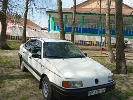 Фольксваген 1600 1990 у Сарнах на Automoto.ua Білий Фольксваген 1600, об'ємом двигуна 1 л та пробігом 188 тис. км за 1477 $, фото 1 на Automoto.ua