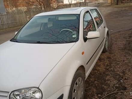 Фольксваген 1600 1998 у Чернівцях на Automoto.ua Білий Фольксваген 1600, об'ємом двигуна 0 л та пробігом 275 тис. км за 4322 $, фото 1 на Automoto.ua