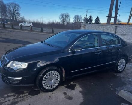 Черный Фольксваген 1600, объемом двигателя 1.6 л и пробегом 211 тыс. км за 6000 $, фото 4 на Automoto.ua