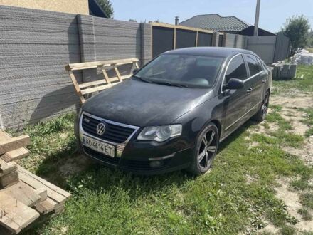 Чорний Фольксваген 1600, об'ємом двигуна 2 л та пробігом 220 тис. км за 4600 $, фото 1 на Automoto.ua