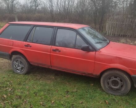 Красный Фольксваген 1600, объемом двигателя 1.6 л и пробегом 400 тыс. км за 591 $, фото 4 на Automoto.ua