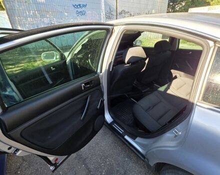 Сірий Фольксваген 1600, об'ємом двигуна 1.6 л та пробігом 211 тис. км за 5000 $, фото 8 на Automoto.ua