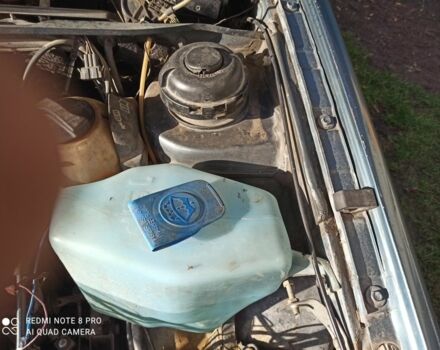 Синий Фольксваген 1600, объемом двигателя 1.6 л и пробегом 405 тыс. км за 976 $, фото 6 на Automoto.ua