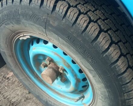 Синий Фольксваген 1600, объемом двигателя 1.6 л и пробегом 200 тыс. км за 1788 $, фото 4 на Automoto.ua