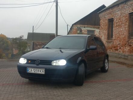 Синий Фольксваген 1600, объемом двигателя 1.6 л и пробегом 310 тыс. км за 3650 $, фото 1 на Automoto.ua