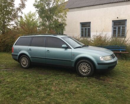 Зелений Фольксваген 1600, об'ємом двигуна 1.6 л та пробігом 245 тис. км за 3300 $, фото 3 на Automoto.ua