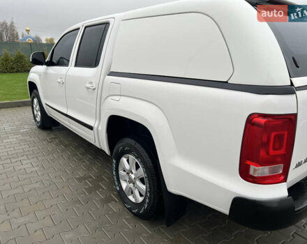 Белый Фольксваген Амарок, объемом двигателя 1.97 л и пробегом 282 тыс. км за 16450 $, фото 19 на Automoto.ua