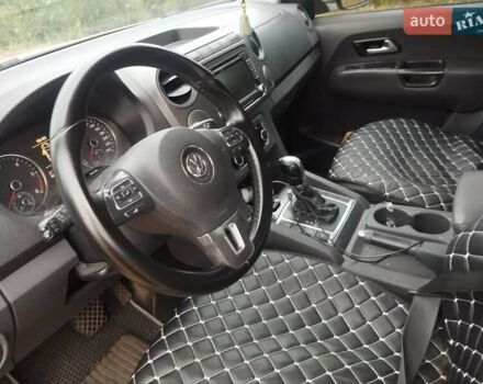 Белый Фольксваген Амарок, объемом двигателя 1.97 л и пробегом 363 тыс. км за 15000 $, фото 2 на Automoto.ua