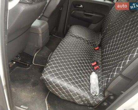 Белый Фольксваген Амарок, объемом двигателя 1.97 л и пробегом 363 тыс. км за 15000 $, фото 3 на Automoto.ua