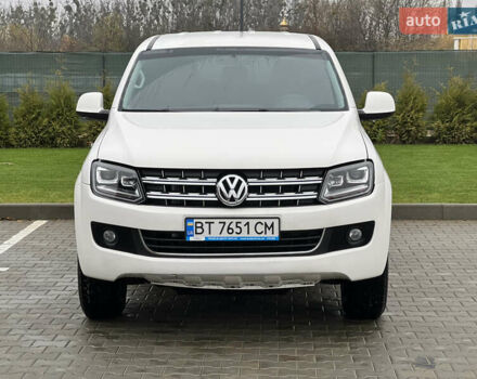 Белый Фольксваген Амарок, объемом двигателя 1.97 л и пробегом 282 тыс. км за 16450 $, фото 2 на Automoto.ua