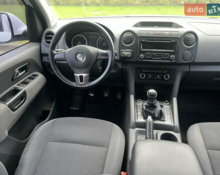 Белый Фольксваген Амарок, объемом двигателя 1.97 л и пробегом 282 тыс. км за 16450 $, фото 26 на Automoto.ua