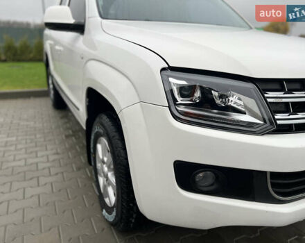 Белый Фольксваген Амарок, объемом двигателя 1.97 л и пробегом 282 тыс. км за 16450 $, фото 4 на Automoto.ua