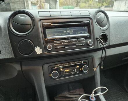 Белый Фольксваген Амарок, объемом двигателя 2 л и пробегом 185 тыс. км за 7300 $, фото 4 на Automoto.ua