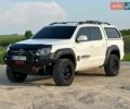 Білий Фольксваген Амарок, об'ємом двигуна 2 л та пробігом 340 тис. км за 19900 $, фото 1 на Automoto.ua