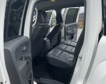 Білий Фольксваген Амарок, об'ємом двигуна 1.97 л та пробігом 261 тис. км за 18500 $, фото 4 на Automoto.ua