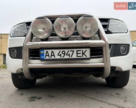 Білий Фольксваген Амарок, об'ємом двигуна 1.97 л та пробігом 415 тис. км за 14500 $, фото 12 на Automoto.ua