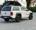Білий Фольксваген Амарок, об'ємом двигуна 2 л та пробігом 340 тис. км за 19900 $, фото 4 на Automoto.ua