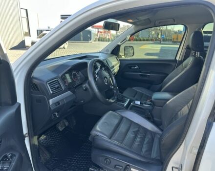 Белый Фольксваген Амарок, объемом двигателя 2 л и пробегом 253 тыс. км за 19100 $, фото 6 на Automoto.ua