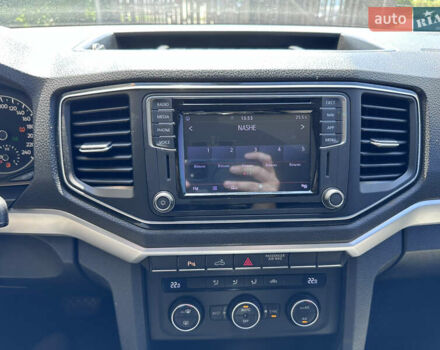 Белый Фольксваген Амарок, объемом двигателя 2.97 л и пробегом 557 тыс. км за 21000 $, фото 29 на Automoto.ua