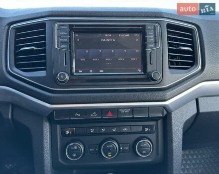 Белый Фольксваген Амарок, объемом двигателя 2.97 л и пробегом 557 тыс. км за 21000 $, фото 24 на Automoto.ua