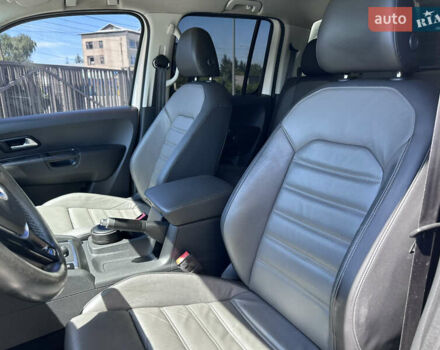 Белый Фольксваген Амарок, объемом двигателя 2.97 л и пробегом 557 тыс. км за 21000 $, фото 23 на Automoto.ua