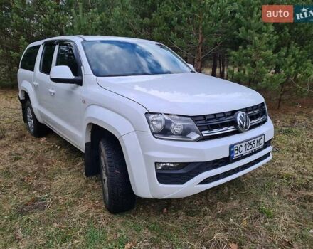 Белый Фольксваген Амарок, объемом двигателя 2 л и пробегом 270 тыс. км за 22500 $, фото 2 на Automoto.ua