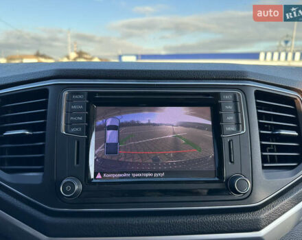 Белый Фольксваген Амарок, объемом двигателя 2.97 л и пробегом 557 тыс. км за 21000 $, фото 25 на Automoto.ua